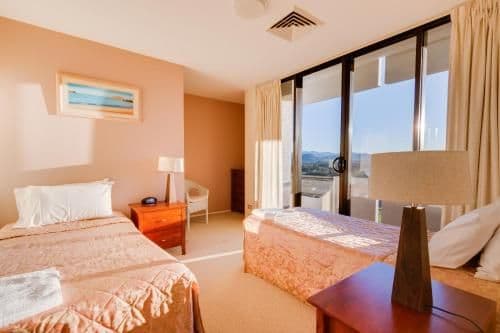 Four-Bedroom Penthouse Apartment with Sea View