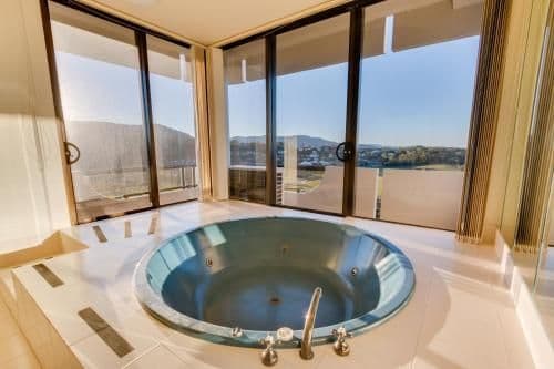 Four-Bedroom Penthouse Apartment with Sea View