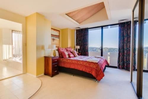 Four-Bedroom Penthouse Apartment with Sea View