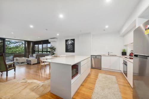 One-Bedroom Apartment with Garden View