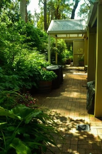 Clarendon Chalets1
