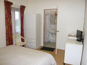 The Wright Lodge3