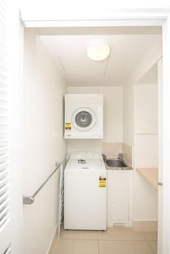 Deluxe Two-Bedroom Apartment