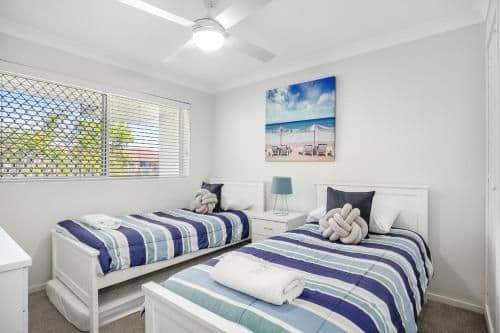 Two-Bedroom Deluxe Apartment with Air-Conditioning