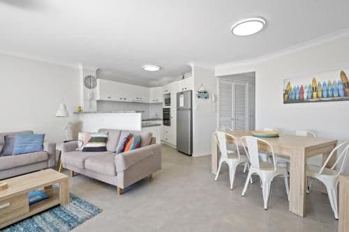 Two-Bedroom Deluxe Apartment with Air-Conditioning