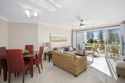 Two-Bedroom Deluxe Apartment with Air-Conditioning
