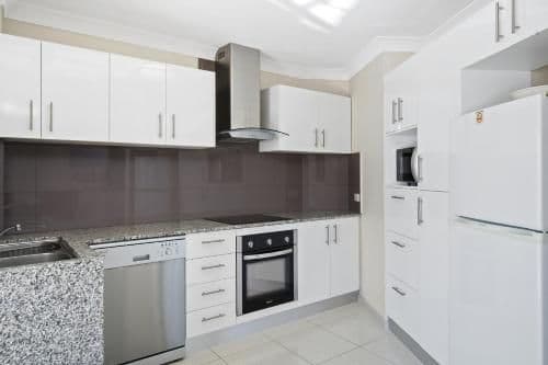 Two-Bedroom Deluxe Apartment with Air-Conditioning