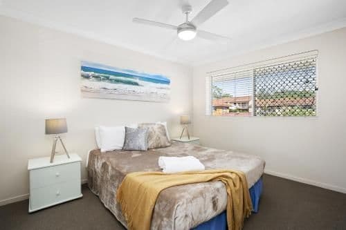 Two-Bedroom Deluxe Apartment with Air-Conditioning