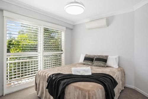 Two-Bedroom Deluxe Apartment with Air-Conditioning