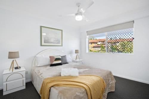 One-Bedroom Standard Apartment with Air-conditioning