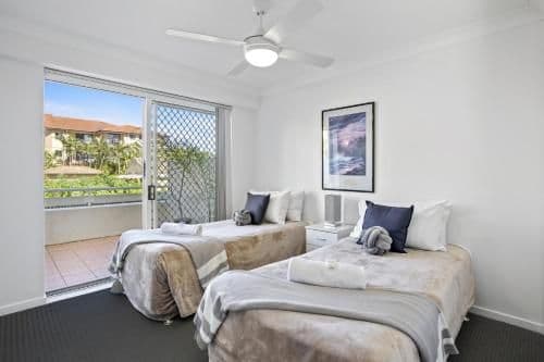 Two-Bedroom Deluxe Apartment with Air-Conditioning