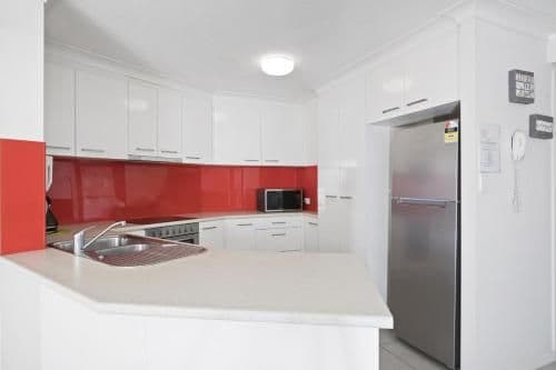 Two-Bedroom Deluxe Apartment with Air-Conditioning