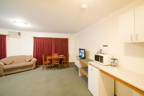 King Suite with Spa Bath