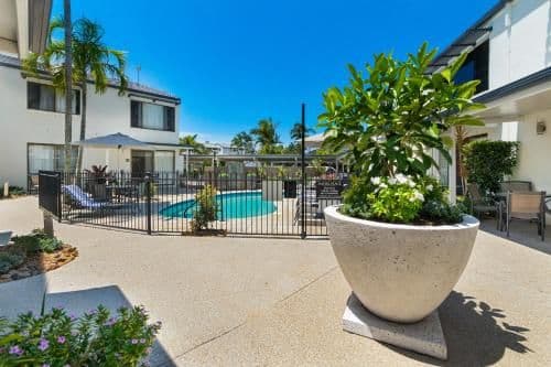 One-Bedroom Apartment with Patio