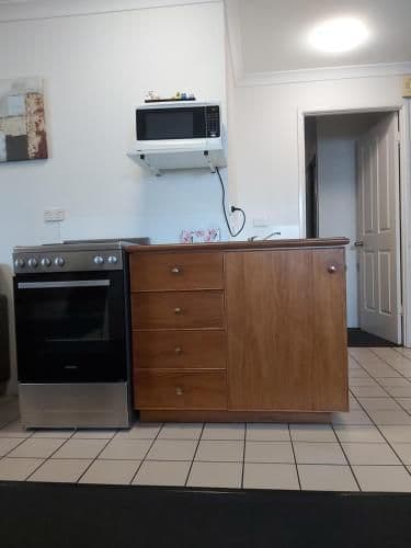 Deluxe Three-Bedroom Apartment