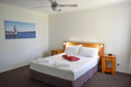 Two-Bedroom Apartment with Full Ocean View - Upstairs