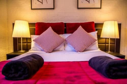 Budget Double Room with Shared Bathroom