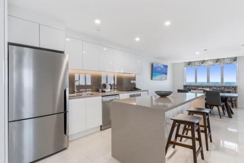 Three-Bedroom Apartment with Panoramic View