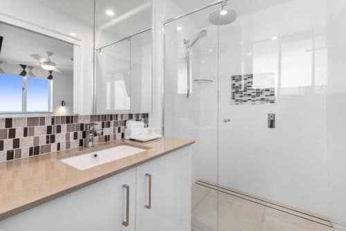 Three-Bedroom Apartment with Panoramic View