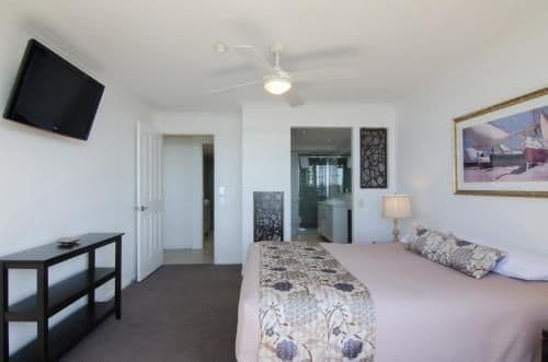 Two-Bedroom Apartment with Panoramic View