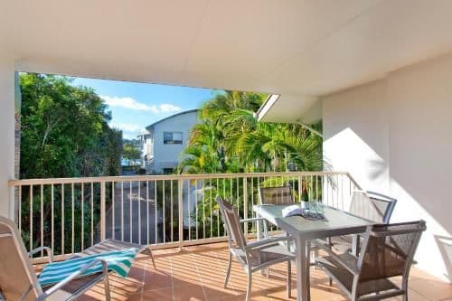 Two-Bedroom Apartment Garden/Pool