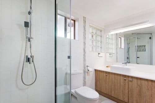 One-Bed Studio Riverfront Apartment