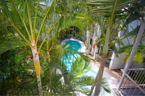 Two-Bedroom Apartment Garden/Pool