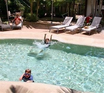 Offshore Noosa Resort4