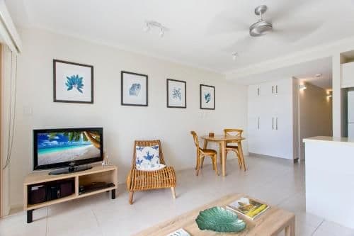 One-Bed Studio Riverfront Apartment