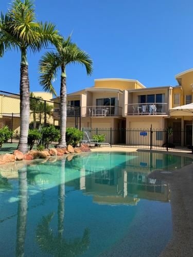 Coolum Beach Getaway Resort0