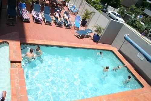 Windward Apartments3