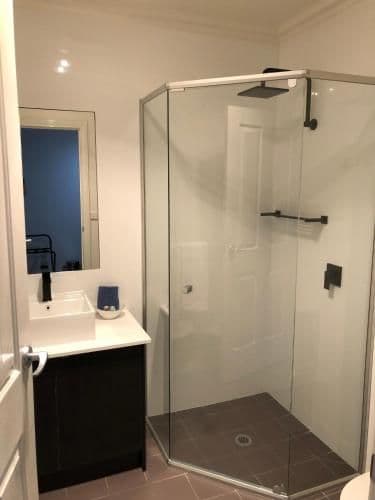 Studio Apartment with Courtyard