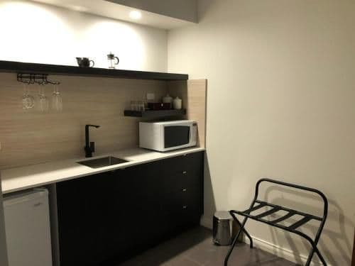 Studio Apartment with Courtyard