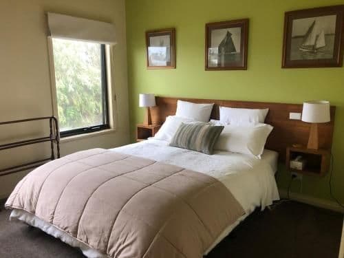 Deluxe Two-Bedroom Apartment