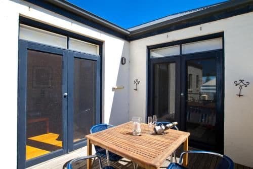 Deluxe Two-Bedroom Apartment