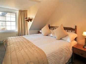 Cherrybank Inn1