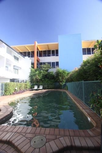 Mid City Luxury Suites4