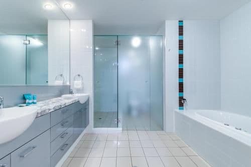 Three-Bedroom Apartment with Ocean View