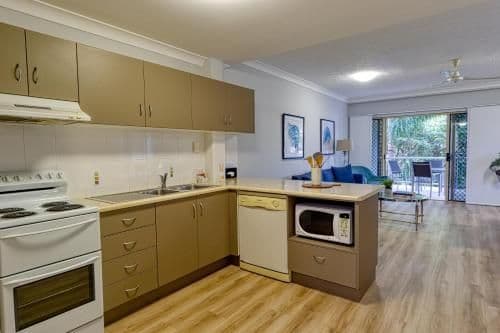 Two-Bedroom Apartment with Two Queen Beds