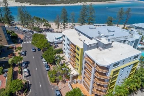 Belaire Place4
