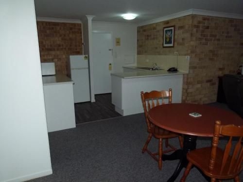 เดอะ ลิสมอร์ วิลสัน โมเต็ล (The Lismore Wilson Motel)4