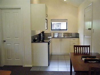 Strahan Holiday Park1