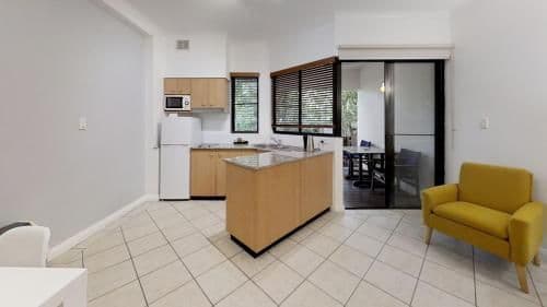 Deluxe One Bedroom Apartment - Lower Ground Floor