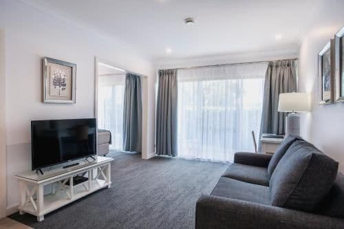 Standard Suite