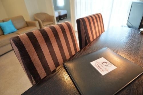 โรงแรมแกลดสโตน ซิตี้ เซนทรัล อพาร์ตเมนต์ (Gladstone City Central Apartment Hotel)2