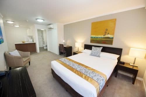 Studio Apartment
