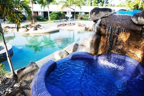 มิชชั่น บีช รีสอร์ท (Mission Beach Resort)1
