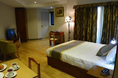 เมลโรส อพาร์ตเมนต์ส (Melrose Apartments)4