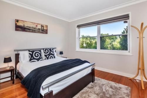 Lake Wendouree Luxury Apartments on Webster2