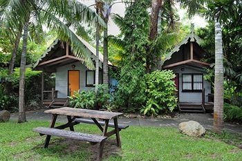 แมคนั่ม แอร์ลี บีช (Magnums Airlie Beach)4